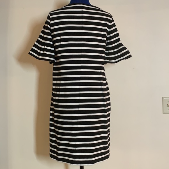 Striped tee dress with ruffle sleeves - Picture 2 of 3